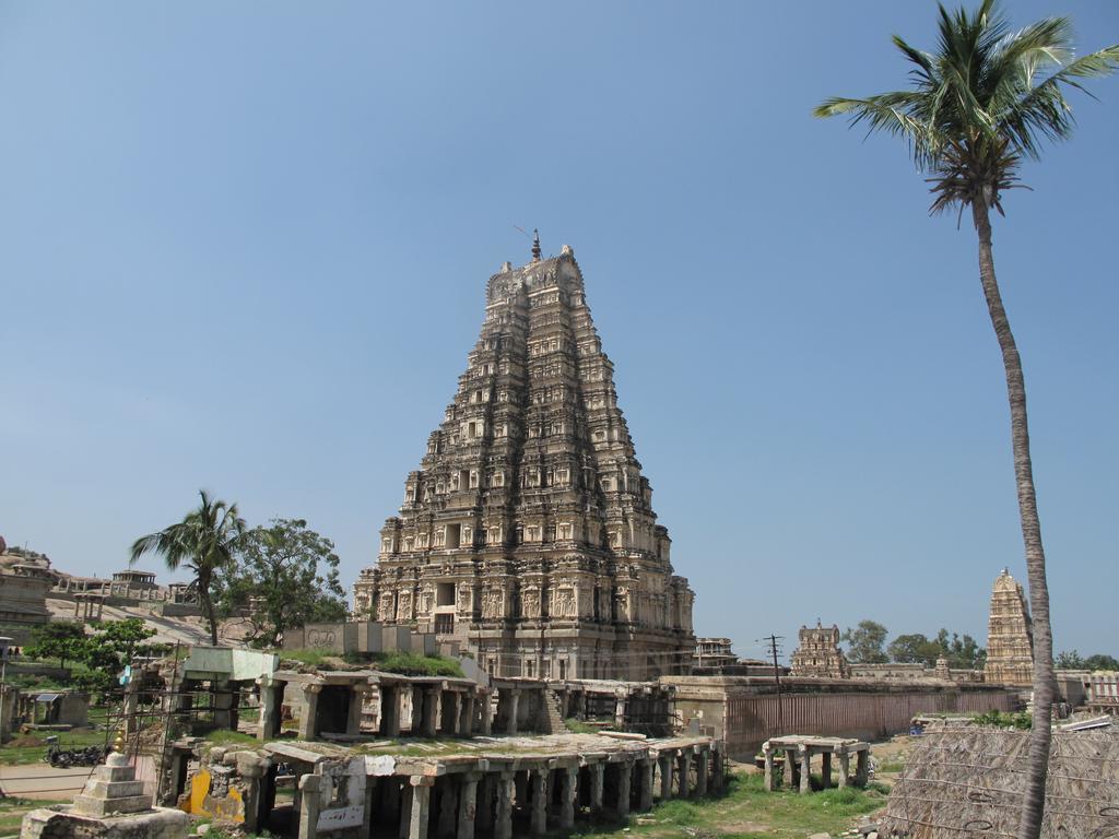 Om Shiva Guest House Hampi Exterior foto